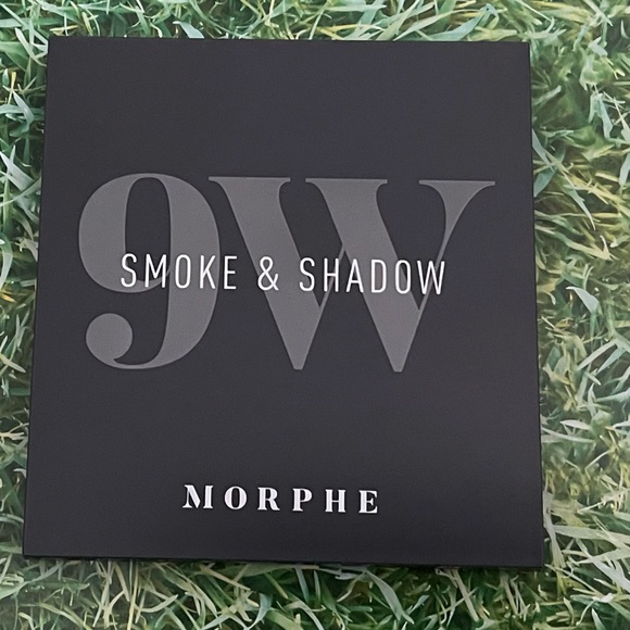 Morphe 9W Smoke & Shadow Artistry Palette - Picture 2 of 5